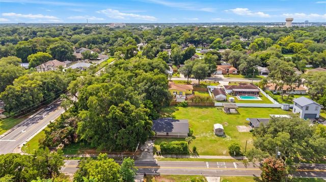 452 OAKHURST STREET, Altamonte Springs, FL 32701