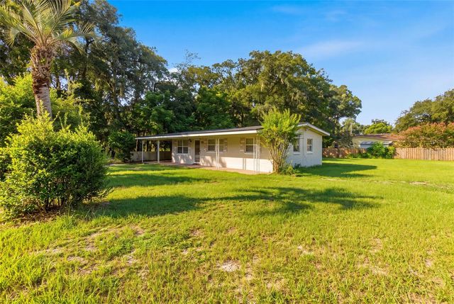 452 OAKHURST STREET, Altamonte Springs, FL 32701