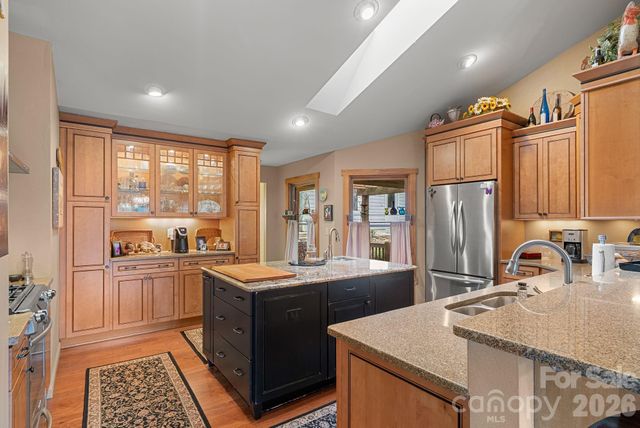 306 S Sequoyah Lane, Brevard, NC 28712