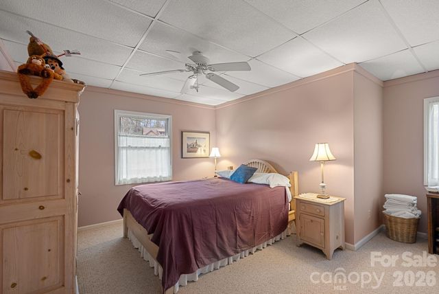 306 S Sequoyah Lane, Brevard, NC 28712