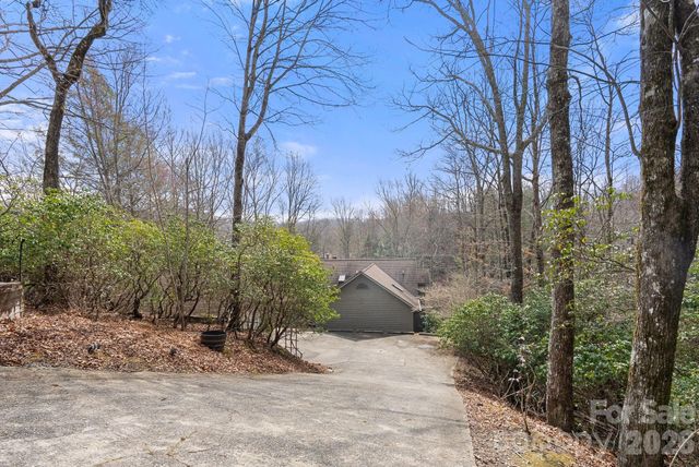 306 S Sequoyah Lane, Brevard, NC 28712