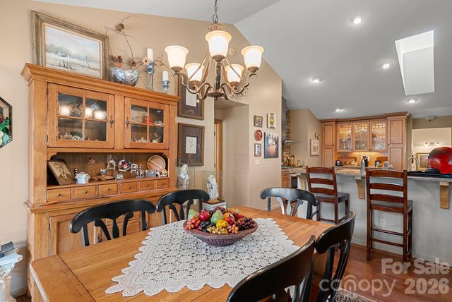 306 S Sequoyah Lane, Brevard, NC 28712