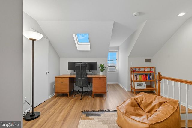 2923 S WOODSTOCK ST #B, Arlington, VA 22206
