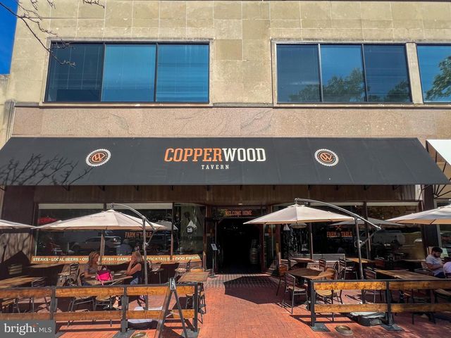 2923 S WOODSTOCK ST #B, Arlington, VA 22206