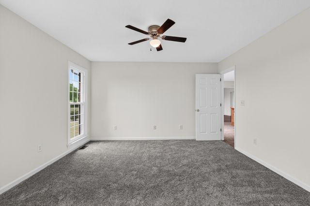 31 Eastridge Rd, Fayetteville, TN 37334