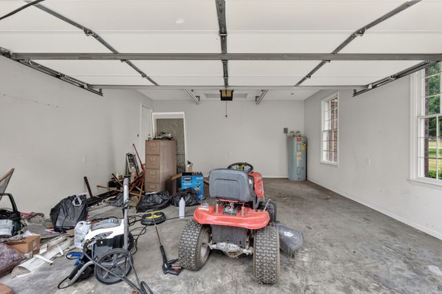 31 Eastridge Rd, Fayetteville, TN 37334
