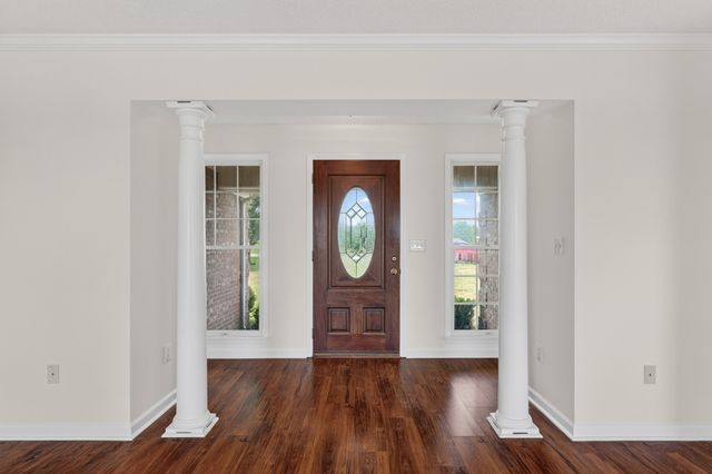 31 Eastridge Rd, Fayetteville, TN 37334