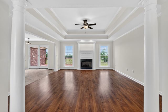 31 Eastridge Rd, Fayetteville, TN 37334