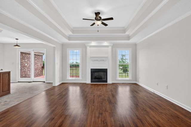 31 Eastridge Rd, Fayetteville, TN 37334