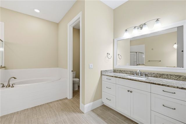 2030 Bridgepointe Circle 112, Vero Beach, FL 32967