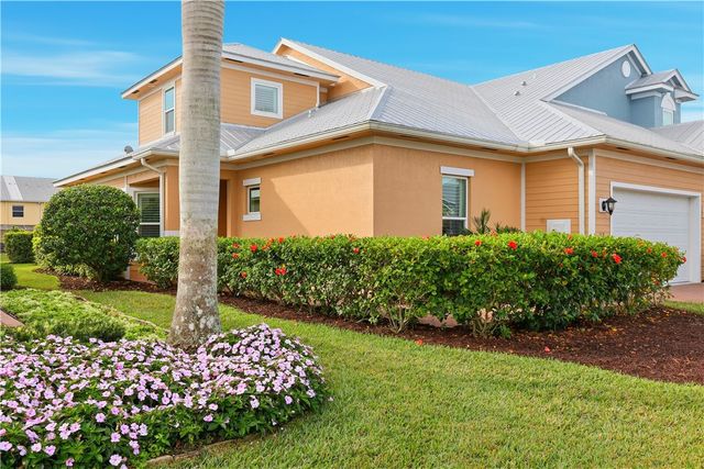 2030 Bridgepointe Circle 112, Vero Beach, FL 32967