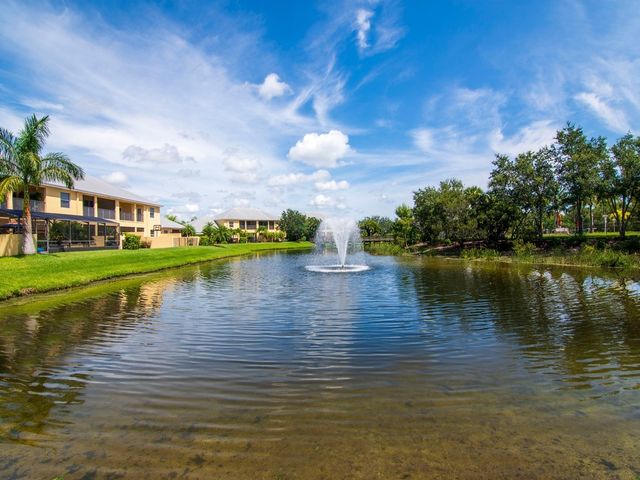 2030 Bridgepointe Circle 112, Vero Beach, FL 32967