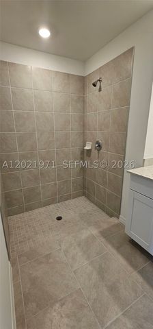 20190 Caroline Creek 250, Lehigh Acres, FL 33974