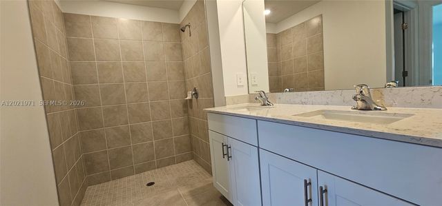 20190 Caroline Creek 250, Lehigh Acres, FL 33974