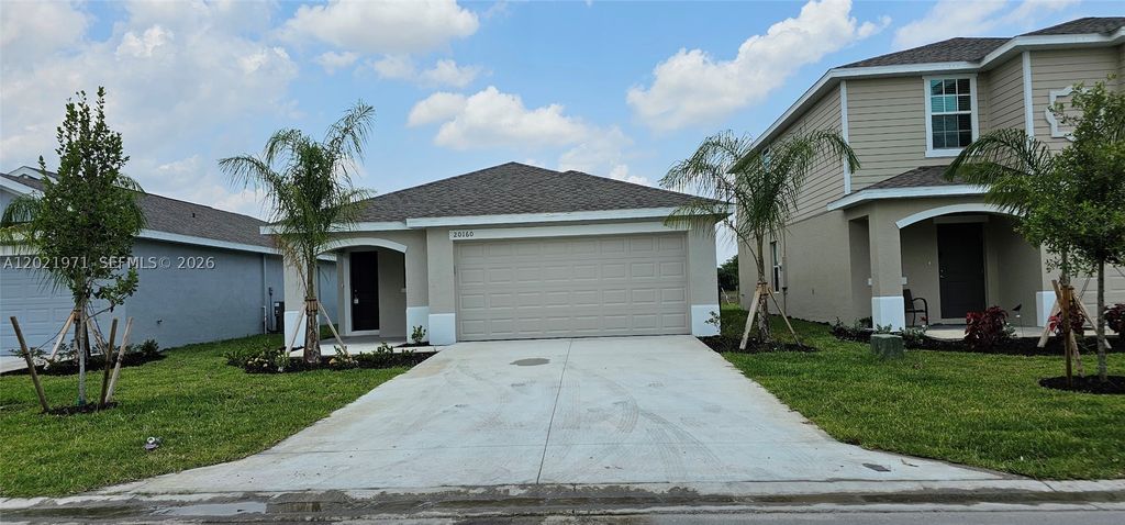 20190 Caroline Creek 250, Lehigh Acres, FL 33974