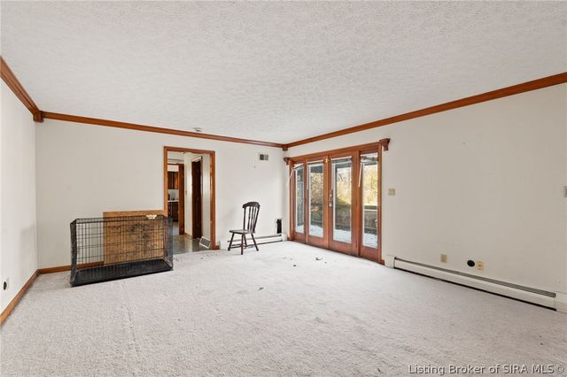 6810 Appleleaf Lane, Sellersburg, IN 47172