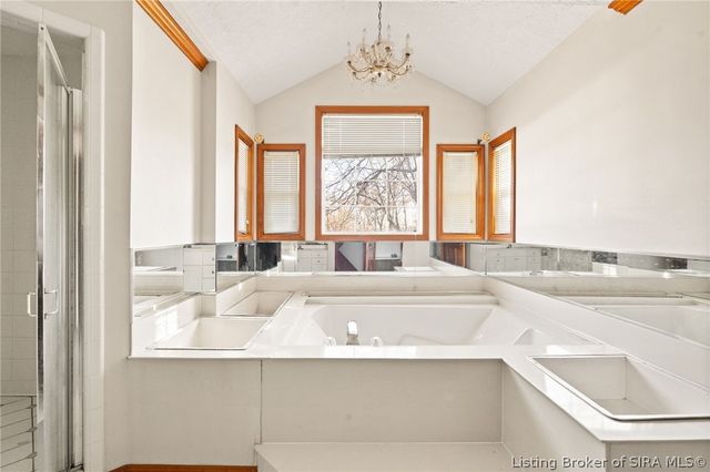 6810 Appleleaf Lane, Sellersburg, IN 47172