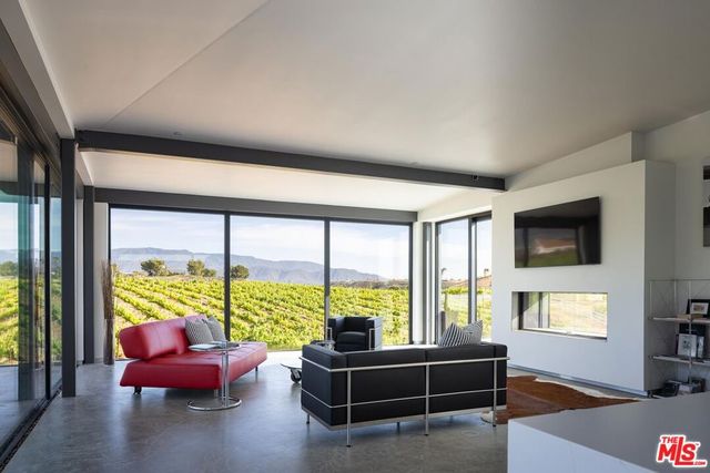 36453 Via El Pais Bonita, Temecula, CA 92592