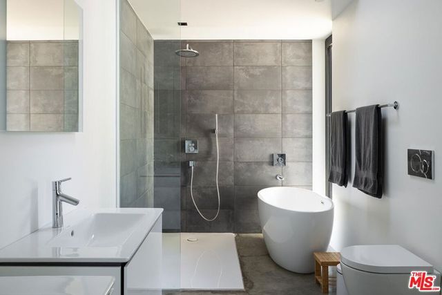 36453 Via El Pais Bonita, Temecula, CA 92592