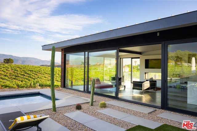 36453 Via El Pais Bonita, Temecula, CA 92592