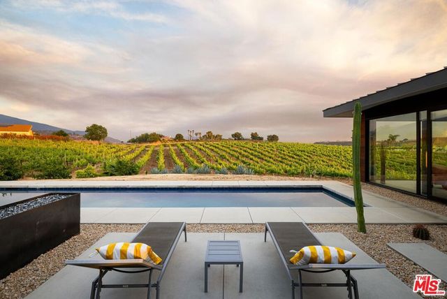 36453 Via El Pais Bonita, Temecula, CA 92592