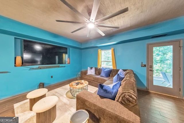 171 Berkford Circle, Hiram, GA 30141