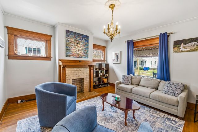 71 W Central Avenue, Delaware, OH 43015