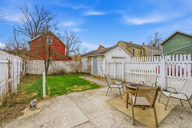 71 W Central Avenue, Delaware, OH 43015