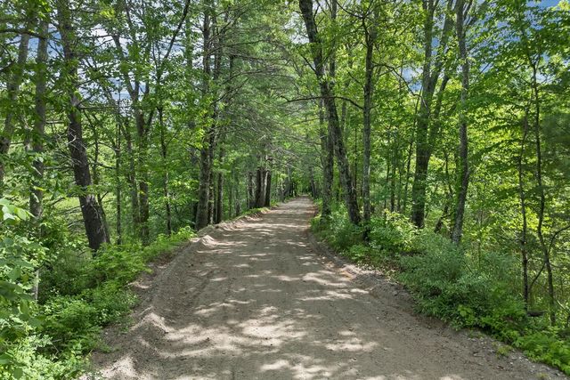 40 Sheldon Road, Derry, NH 03038