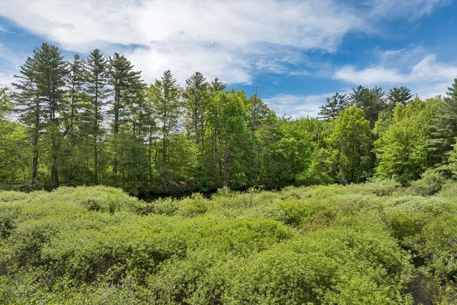 40 Sheldon Road, Derry, NH 03038