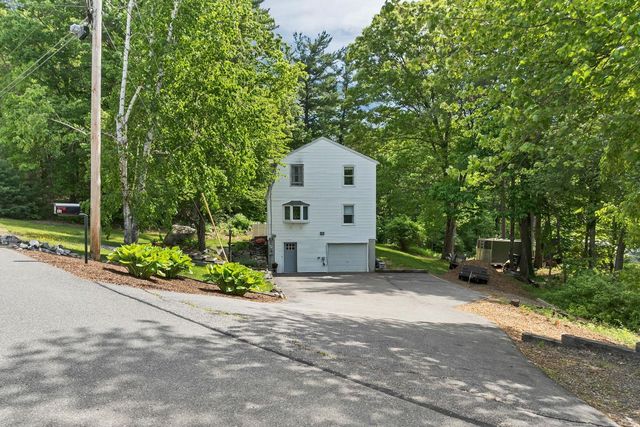 40 Sheldon Road, Derry, NH 03038