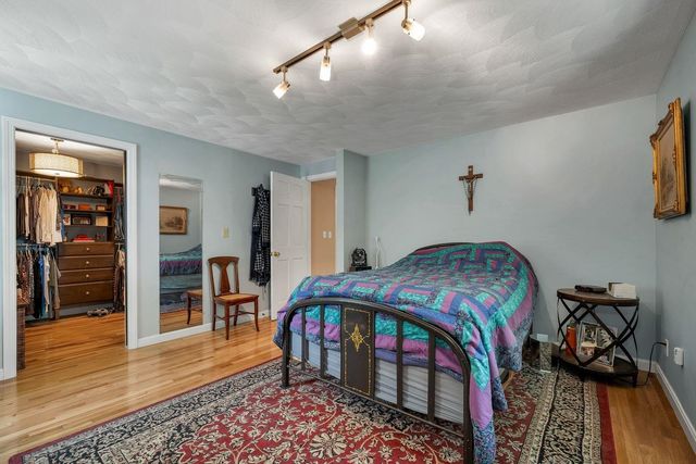 40 Sheldon Road, Derry, NH 03038