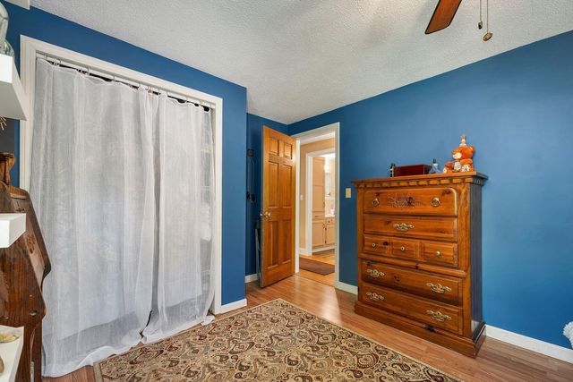40 Sheldon Road, Derry, NH 03038