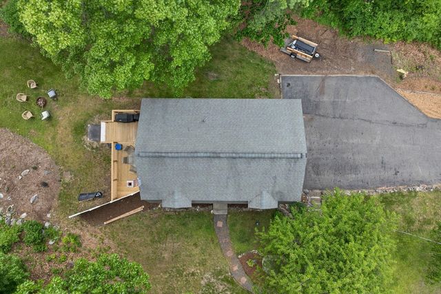 40 Sheldon Road, Derry, NH 03038