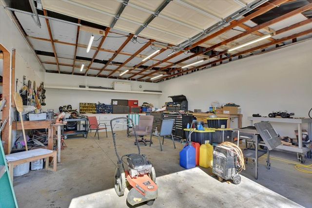 1741 U St, Rio Linda, CA 95673