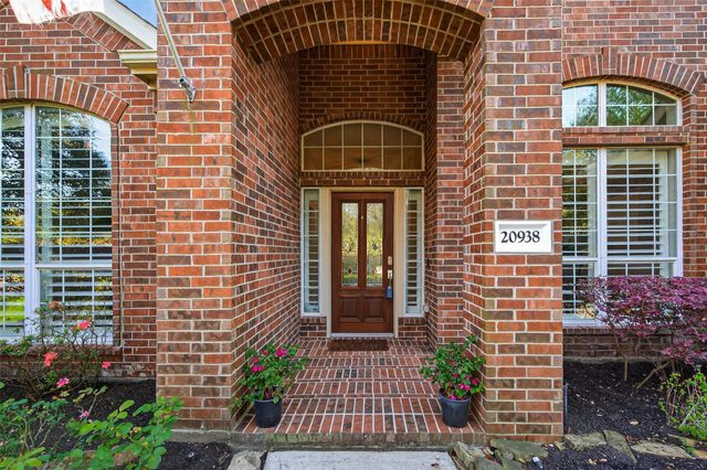 20938 Kransburg Ridge Drive, Porter, TX 77365