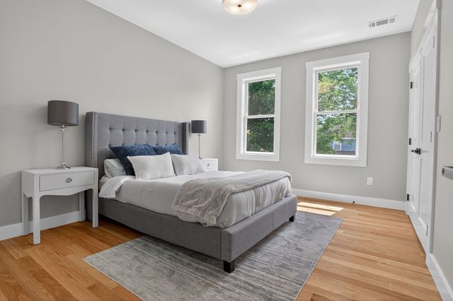 60 Stanley Street 202B, Boston, MA 02125
