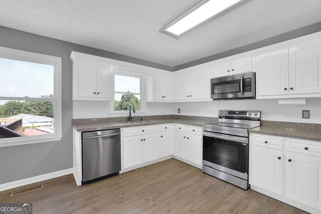 200 Fate Conn Road, Canton, GA 30114