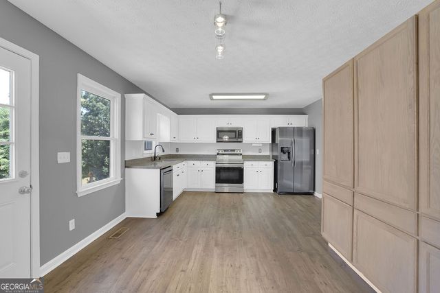 200 Fate Conn Road, Canton, GA 30114