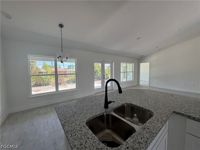 234 SE 44th TER, Cape Coral, FL 33904