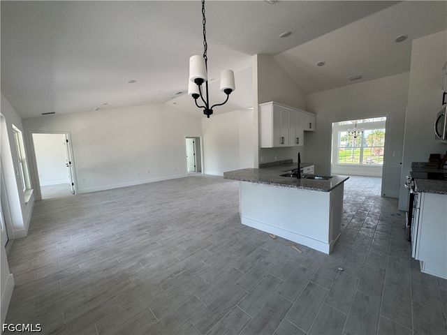 234 SE 44th TER, Cape Coral, FL 33904