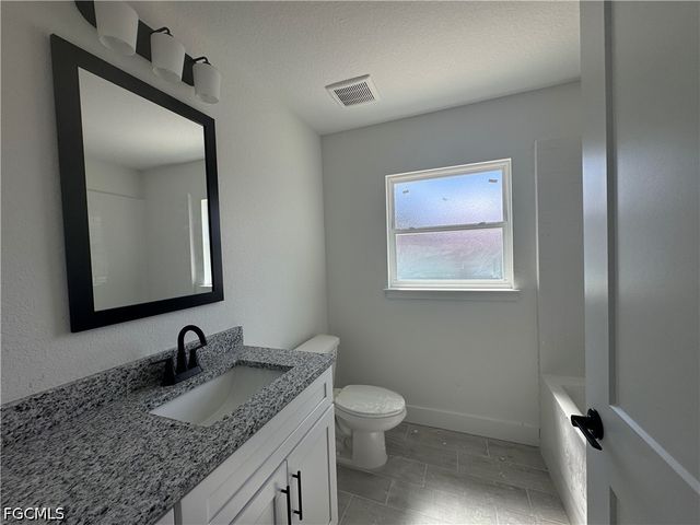 234 SE 44th TER, Cape Coral, FL 33904