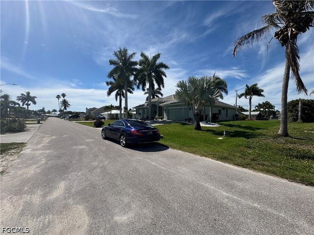 234 SE 44th TER, Cape Coral, FL 33904