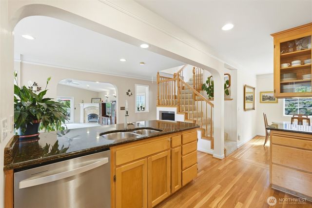 236 SW 166th Place, Normandy Park, WA 98166
