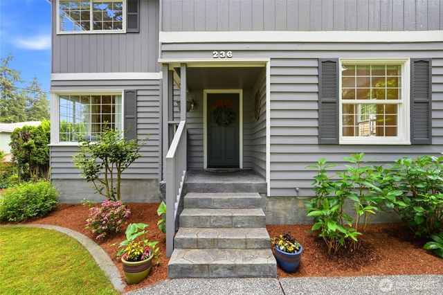 236 SW 166th Place, Normandy Park, WA 98166