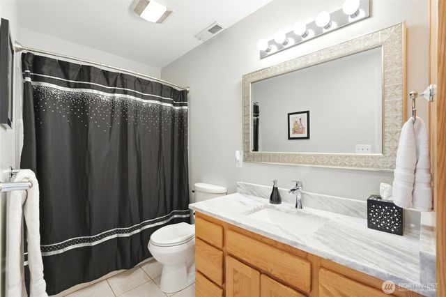 236 SW 166th Place, Normandy Park, WA 98166