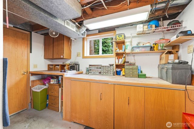236 SW 166th Place, Normandy Park, WA 98166