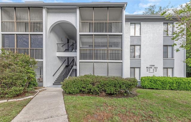 1308 PINE RIDGE CIRCLE E H1, Tarpon Springs, FL 34688
