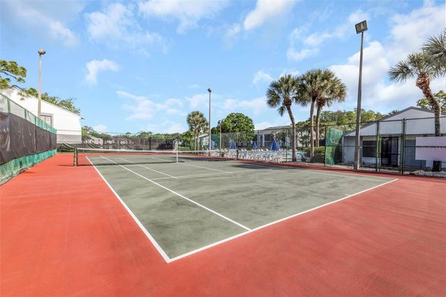 1308 PINE RIDGE CIRCLE E H1, Tarpon Springs, FL 34688