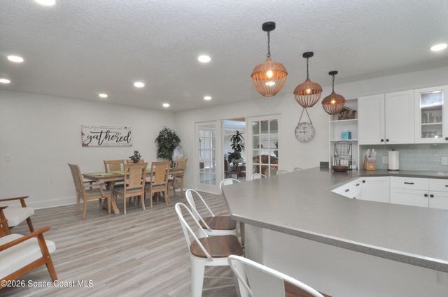 999 Sunswept Road NE, Palm Bay, FL 32905